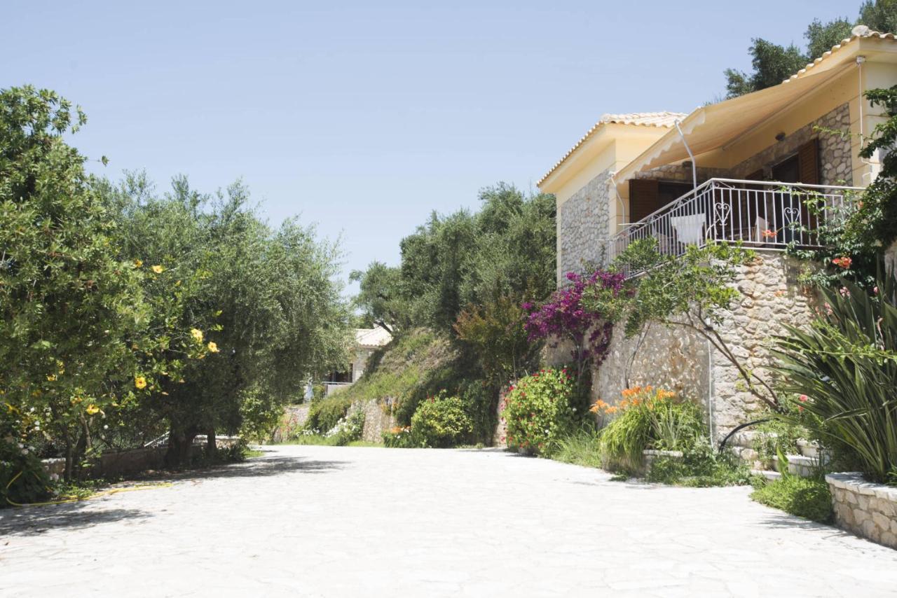Willa Σπιτι Σε Συγκροτημα Με Πισινα Mary'S House Gialova Zewnętrze zdjęcie